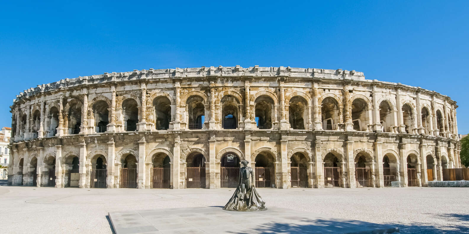 What to do in Nimes