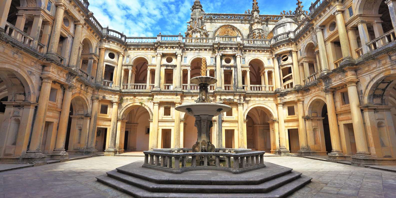 things to do in Mafra